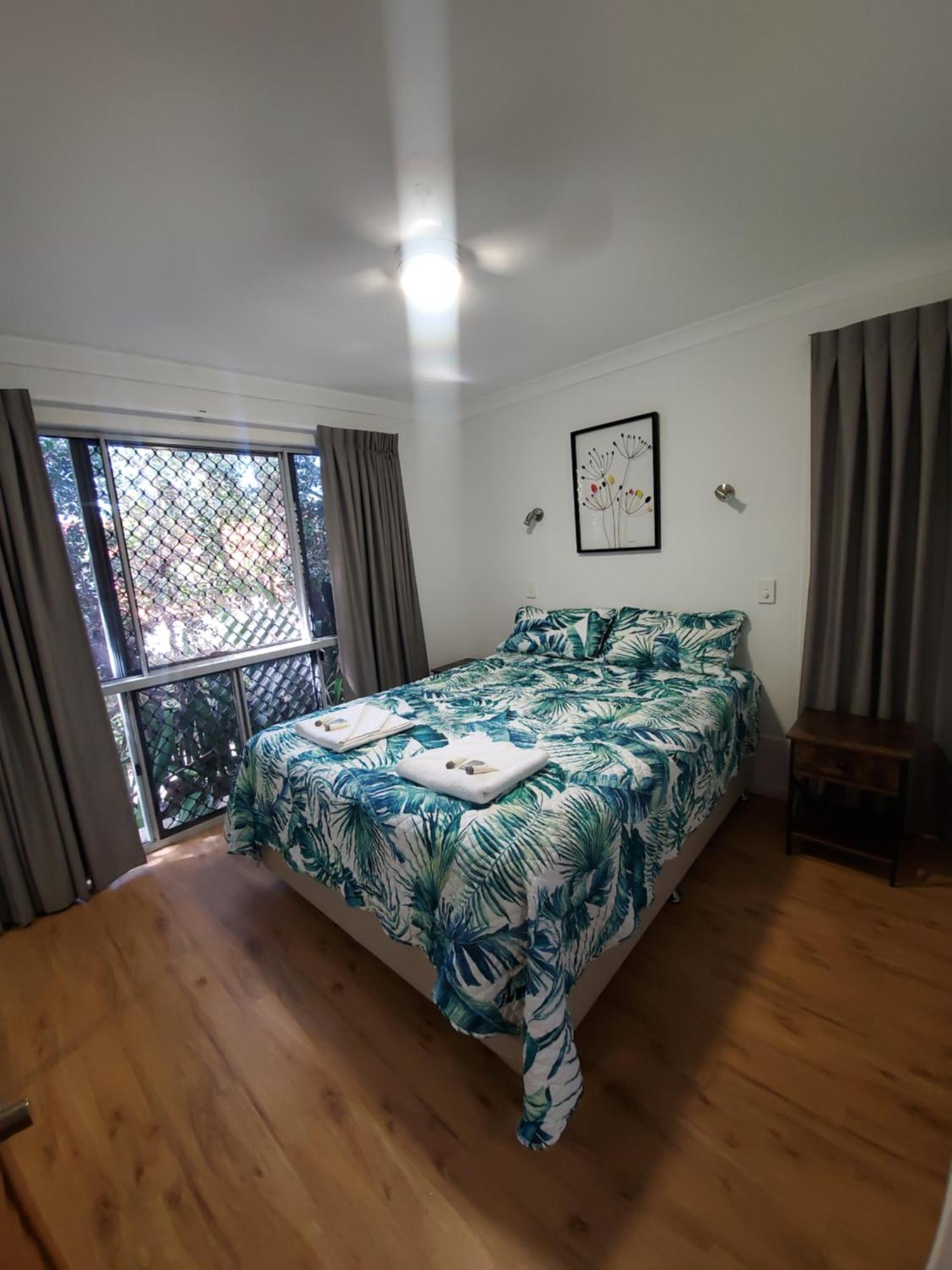 Sunset Cabins 1770 เซเวนทีนเซเวนตี ภายนอก รูปภาพ